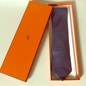 Authentic Hermès Tie with box